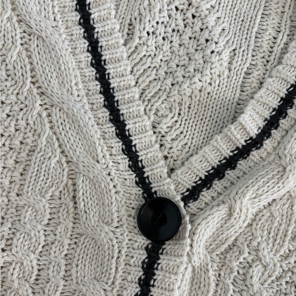 Taylor Swift *Inspired* Folklore Cardigan Size M/L Preowned Excellent - Picture 8 of 10